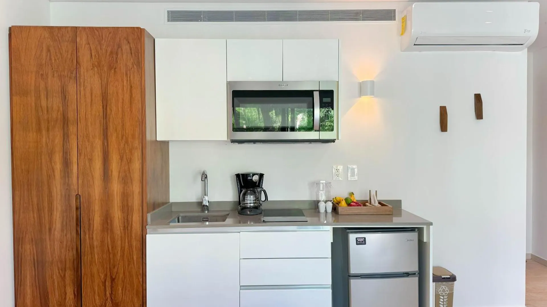 Warm Studio Swim Up Cpl B108 By Sandy Powerful Tulum Apartment